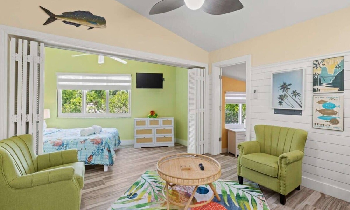 Sanibel House | The Palms Cottage One- A Green Haven on Sanibel