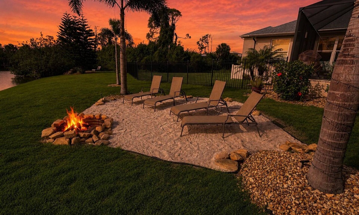 Rotonda Heights House | The Sanctuary - Private Pool+Spa Vacation Home - Only 5 Minutes To The Gulf Coast!