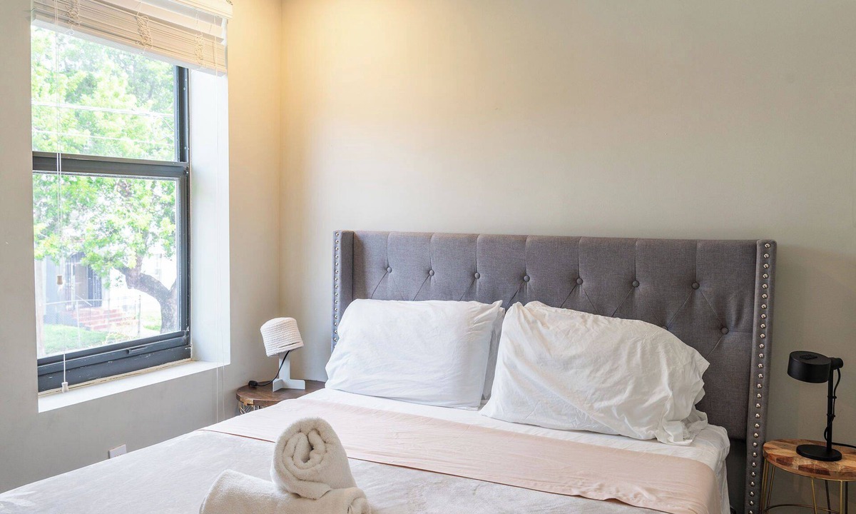 East Little Havana Apartment | Trendy Brickell 2bd/2bth Free Parking Apt 5
