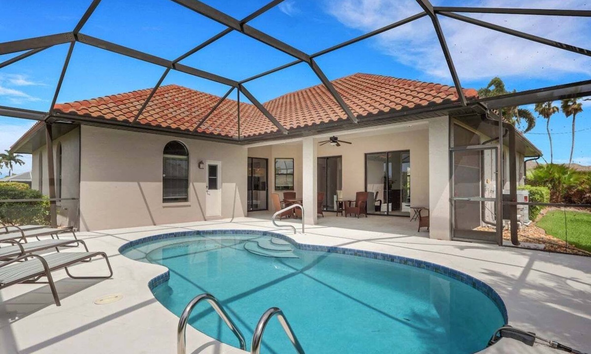 Cape Coral House | Villa Aurora 1017:Heated Pool Canal View Vacation Rental SE Cape Coral