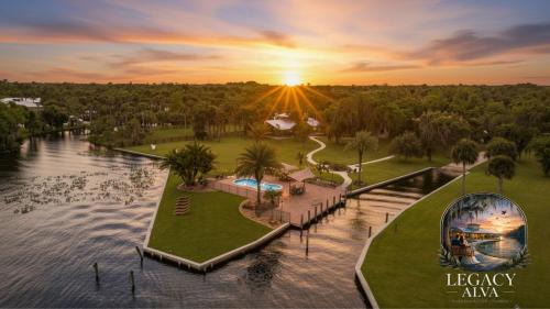 Alva House | Waterfront Farm Estate Pool, Theater, Kayaks