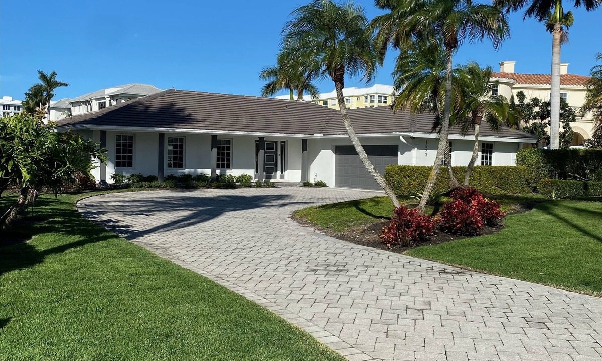 Coquina Sands House | Waterfront paradise walking distance to the beach & minutes to downtown Naples!