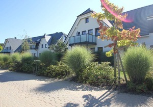 Beachfront vacation rental with a balcony, access to the pool and sauna - Rex Rugia H-1010 - in Göhren