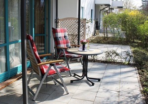 Comfortable vacation apartment Antonia in Kühlungsborn with terrace and close to the beach - in Kühlungsborn
