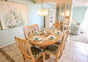 Cute coastal condo directly on beach + great views