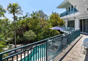 Gorgeous Bayfront Estate on Captiva Drive w/ Pool