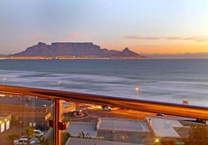 Infinity Oceanview 303A in Bloubergstrand