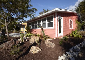 SarasotaCottageRentals ~ Authentic FL, Enchanting Downtown Historic Laurel Park