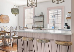 Southern Ease Contemporary Flair | The Charleston in Charleston
