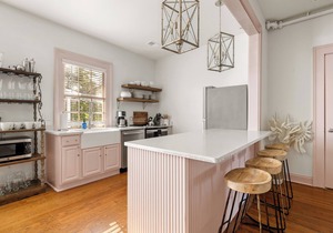 Southern Ease Contemporary Flair | The Charleston in Charleston