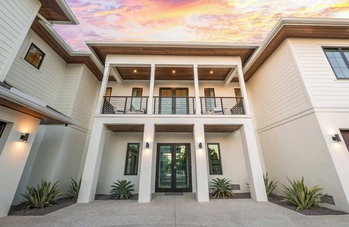 Sarasota House | #1 Home on Lido Key - Steps to Beach & St. Armands