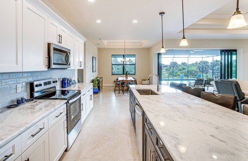 South Gulf Cove House | 10 Mi to Beaches: Modern Retreat in Port Charlotte