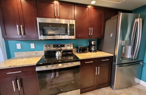 Vanderbilt Beach Condo | 2 Bedroom & 2 Bath Direct View of Gulf & Bay! Wrap Around Lanai! Summer Special