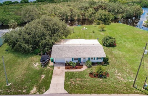 Punta Gorda House | 2-bedroom vacation home just 15 minutes from Fishermen's Village