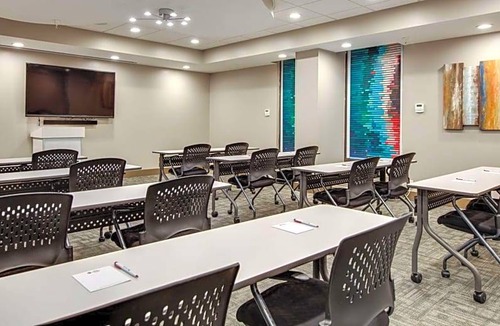 Greenville - Spartanburg Hotel | 2-Star Hotel ∙ Best Western Plus Greenville I-385 Inn & Suites