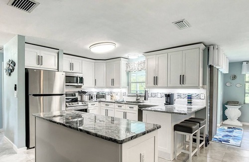 Fort Myers House | 3/2/2 Gulf-Access Home; heated pool, fish, kayak, boat lift, pet-friendly