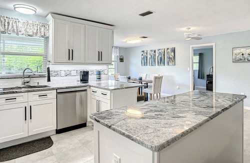 Fort Myers House | 3/2/2 Gulf-Access Home; heated pool, fish, kayak, boat lift, pet-friendly