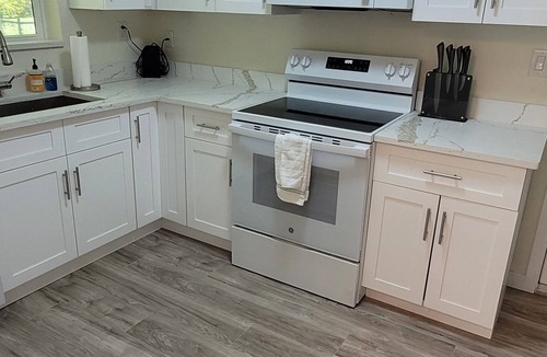 Sunset Park House | 3 bedroom 1 bath house in the McGregor Corridor in Fort Myers