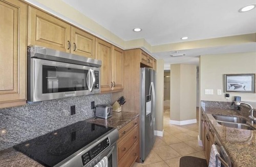Park Shore Condo | 3 bedroom 12th floor beachfront condo - CL1204