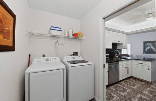 Charlotte Park House | 3 Bedroom Duplex Near Downtown Punta Gorda & Fishermans Village!