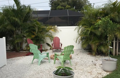 Greater Pinellas Point House | 3-bedroom house in brilliant St. Petersburg with cool AC
