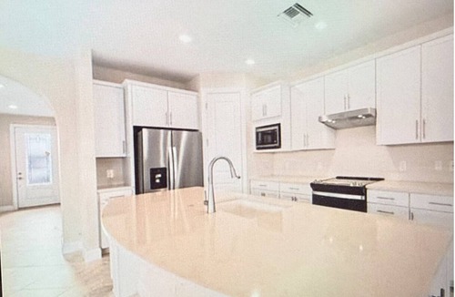 River Hall House | 3-bedroom house in lovely Alva with cool AC breeze