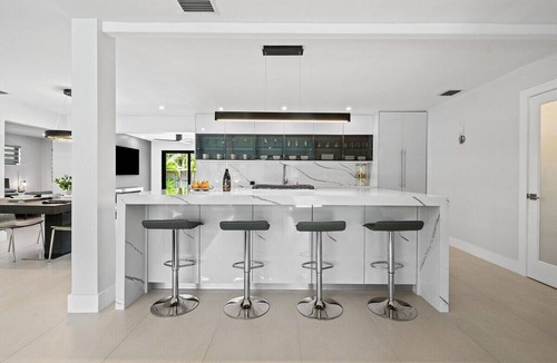 Wilton Manors House | 3 Bedroom Luxury Modern Home with Heated Pool and Near Downtown Dining & Shops!