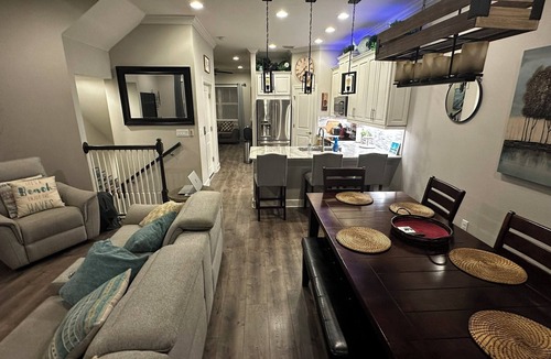 Pinellas Point House | 3-bedroom Marina Home on Water w/Private Elevator/Garage/Balcony in St Pete, FL