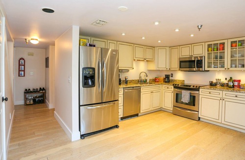 Royal Harbor Condo | **3 BEDS/3 BATHS**WATERFRONT HOME**GREAT VIEWS**
