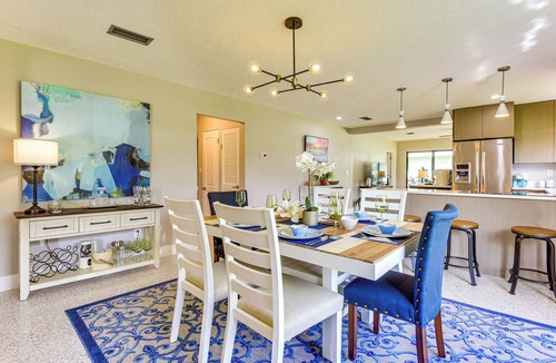 Bradenton House | 3 Mi to Downtown Bradenton: Family Home w/Yard!