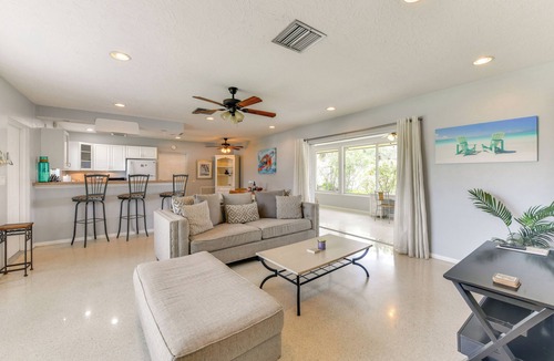 Sarasota House | 30-Day Retreat Near Siesta Key | Pet Friendly