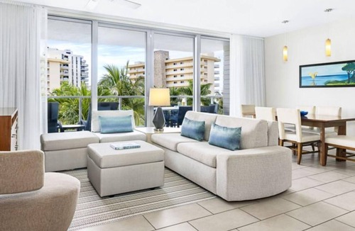 Marco Island Resort | 3BR Villa at Marriott's Crystal Shores Steps from Marco Island's Beaches