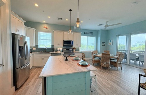North Captiva House | 4BR North Captiva Home with Heated Pool and Golf Cart