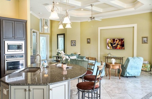 Fort Myers Villa | 5 bedrooms/4 bathrooms/waterfront/heated pool & whirlpool/south facing
