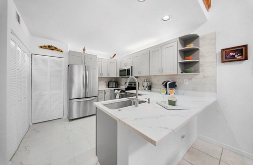 Pine Ridge House | 75 Emerald Woods Drive G2