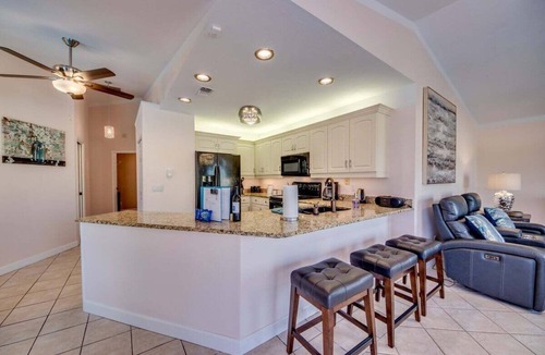 Fort Myers Villa | A spacious 3-bedroom retreat in sunny Cape Coral.