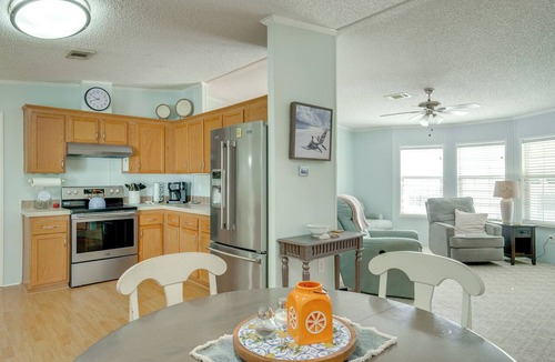 Port Charlotte - Charlotte Harbor House | Active-Adult Community! Port Charlotte Home, Lanai