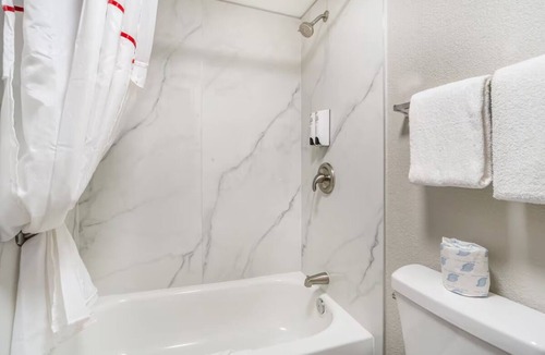 Conestee Hotel | Affordable Room Ideal for Extended Stays Near Local Scenic Parks