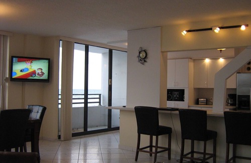 Hollywood South Central Beach Condo | ALEXANDER TOWERS CONDO, HOLLYWOOD FLORIDE, OCEAN, BEACH, SEA