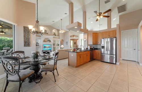 Burnt Store House | Amazing sunsets, Fishing from the dock, Large lanai & Pool - Villa Boa Vista - Roelens Vacations