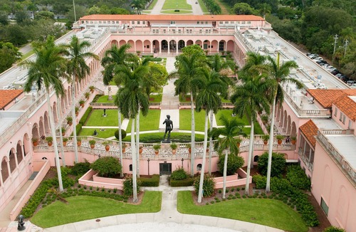 Venice Gardens House | Amazing well take care house in a great location.