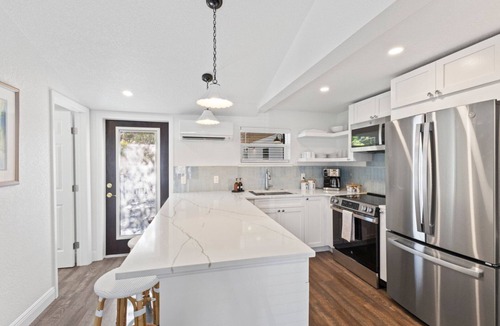 Boca Grande Apartment | Anchor Inn 02 | 1BR/1BA Boca Grande, Chic Comfort