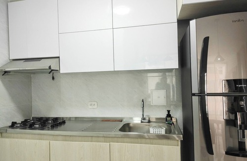 Bucaramanga Apartment | Apt in Giron, 3 blocks from the main park and 15 minutes from the airport!