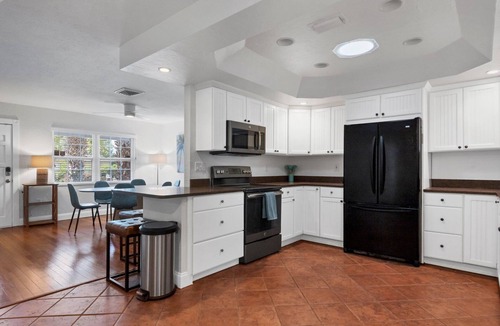 Arlington Park House | Arlington Park House Sarasota Tropical Oasis Sarasota cert of reg # VR25-00010