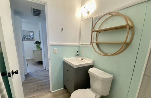 Alta Vista House | Bamboo Beach House-Downtown Sarasota, 5 min to beaches. DOG friendly