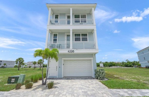 Cortez House | Baydream Believer at Hunters Point A Luxury Resort Villa Home by Mainsail Vacation Rentals
