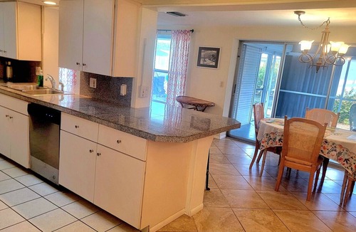 Englewood House | Beach Hoppers dream location!