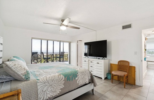 Sand Key Condo | Beachfront 2 bedroom, 2 bathroom renovated condo, pool, hot tub, private beach!