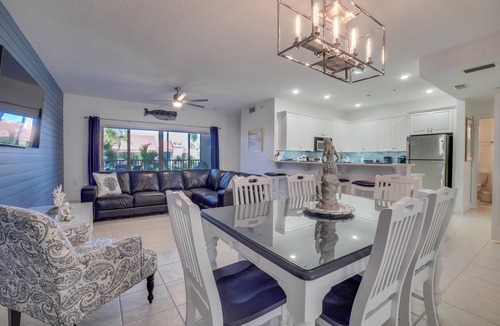 Bradenton Beach Condo | Beachfront - Bradenton Beach Club 226 by SeaBreeze Vacation