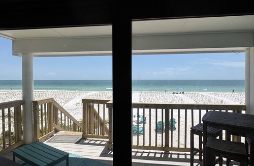 Sunset Beach House | Beachfront-Directly on the Sand - Sunset Beach, Treasure Island, Florida